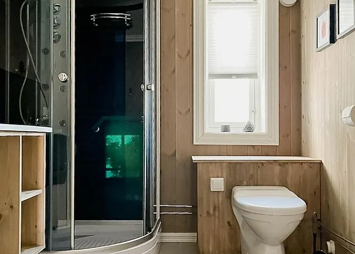 Cozy Modern Near Sjusjoen